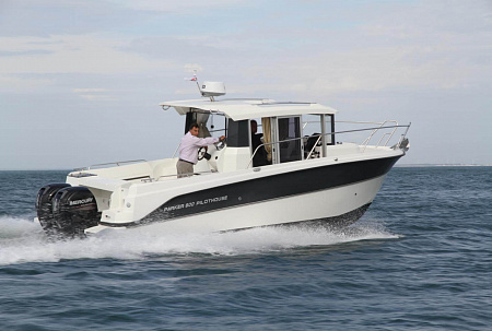 Катер Parker 800 Pilothouse